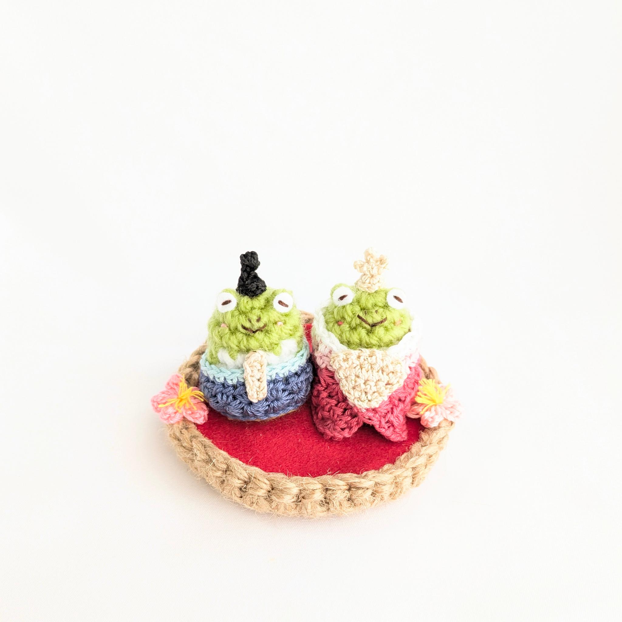 カエルさんの小さな雛人形1枚目の画像