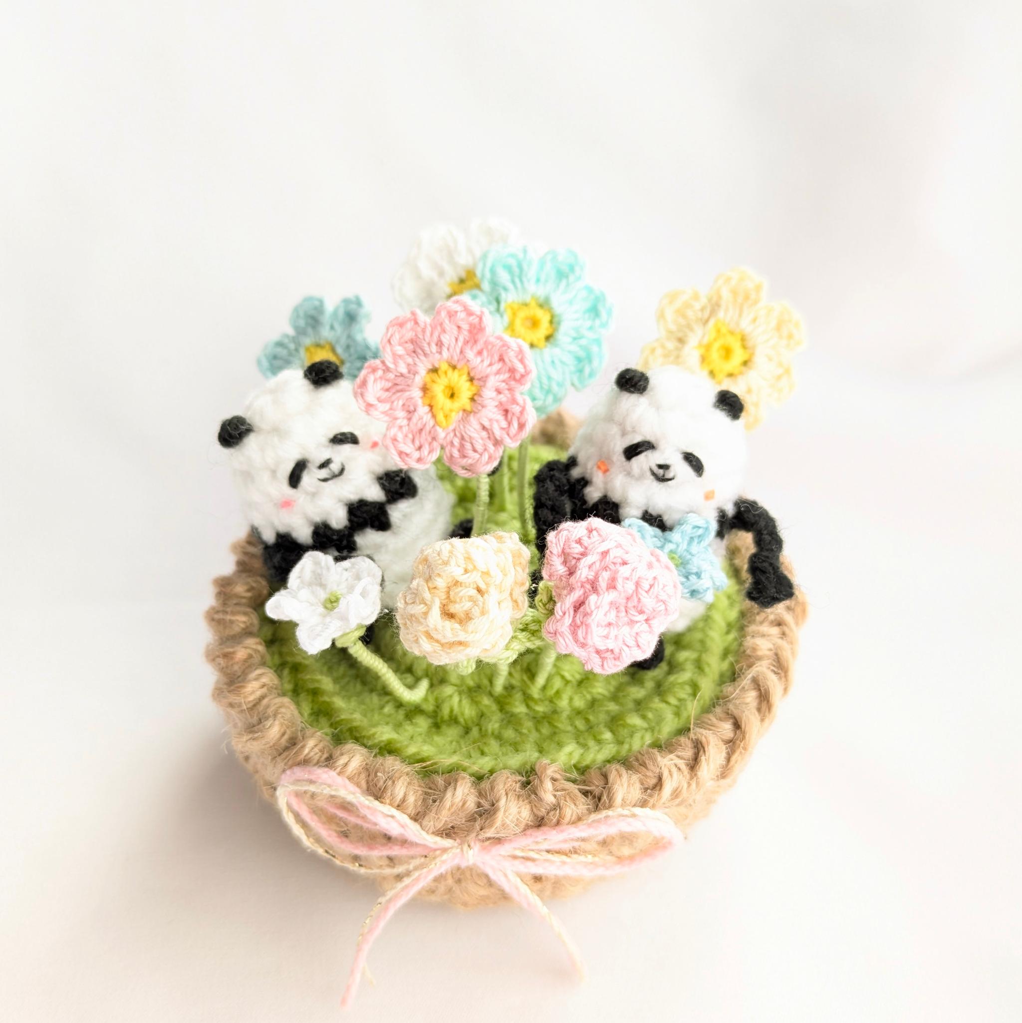 【受注制作】パンダさんの花かご1枚目の画像