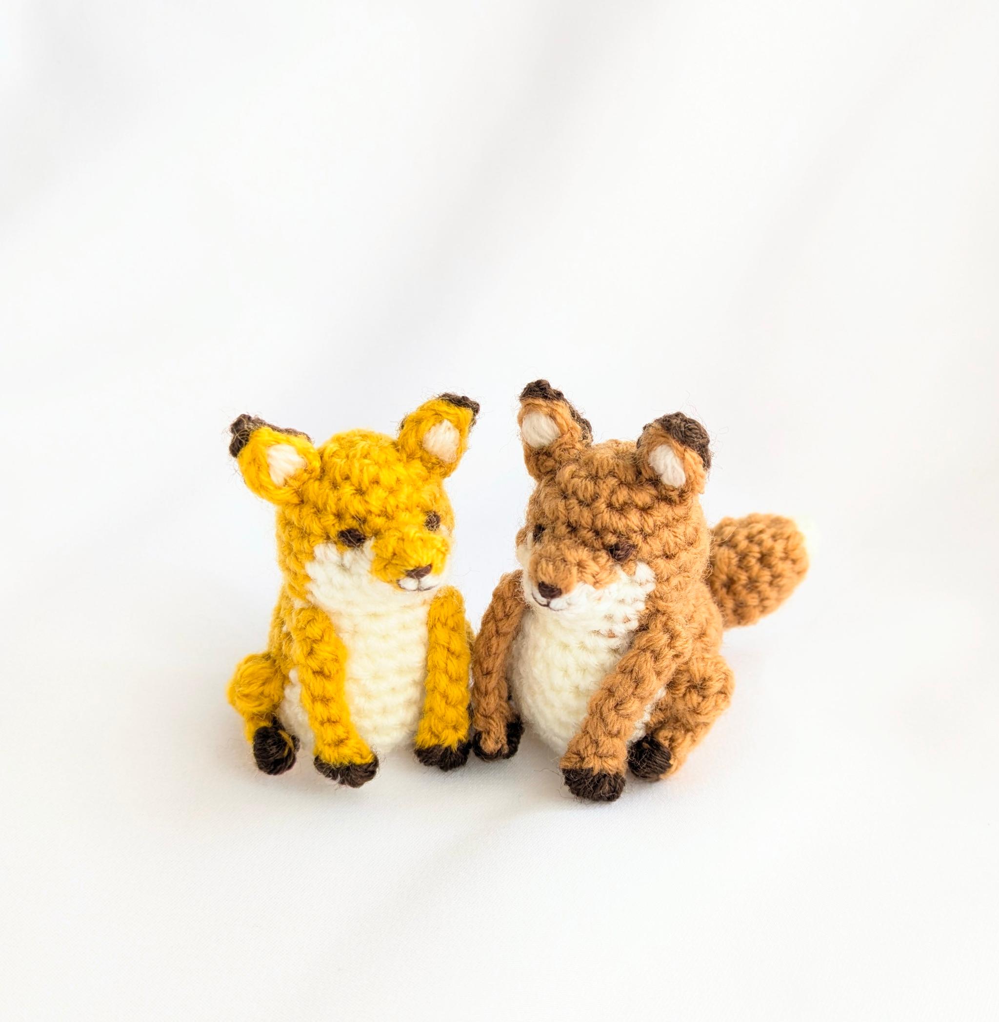 【受注制作】小さなキツネのあみぐるみ1枚目の画像