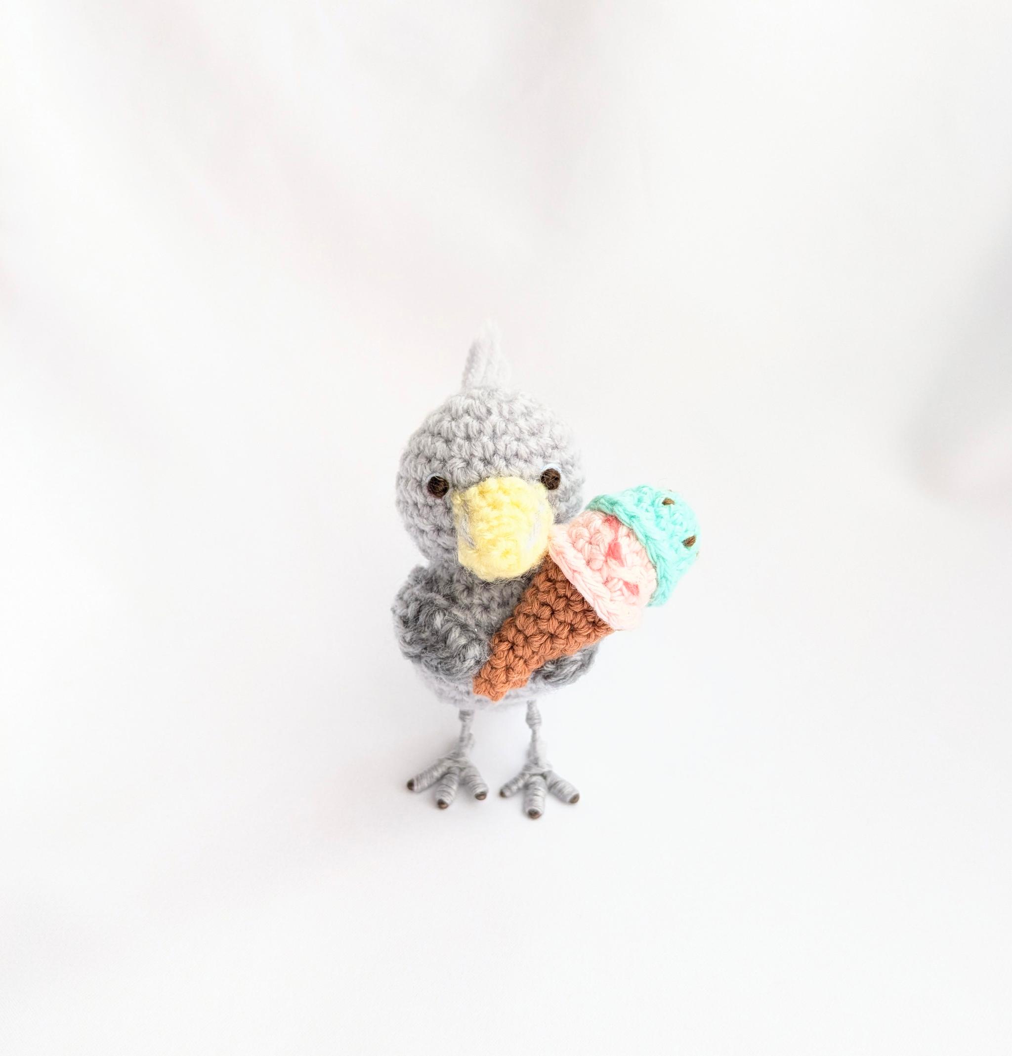 【受注制作】ハシビロコウのあみぐるみ(アイスクリーム)