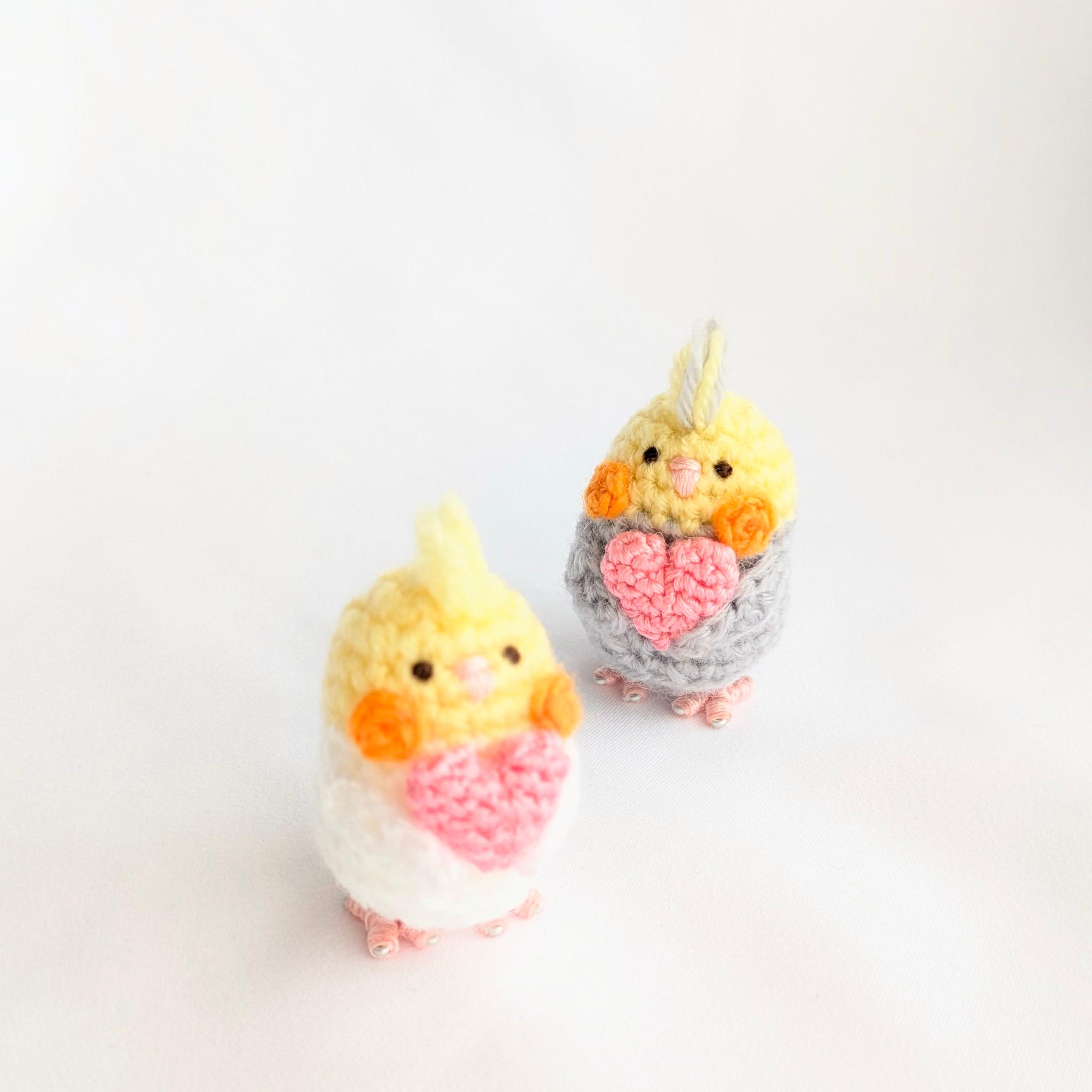 【受注制作】ハート持ち♡小さなオカメインコのあみぐるみ | 4枚目
