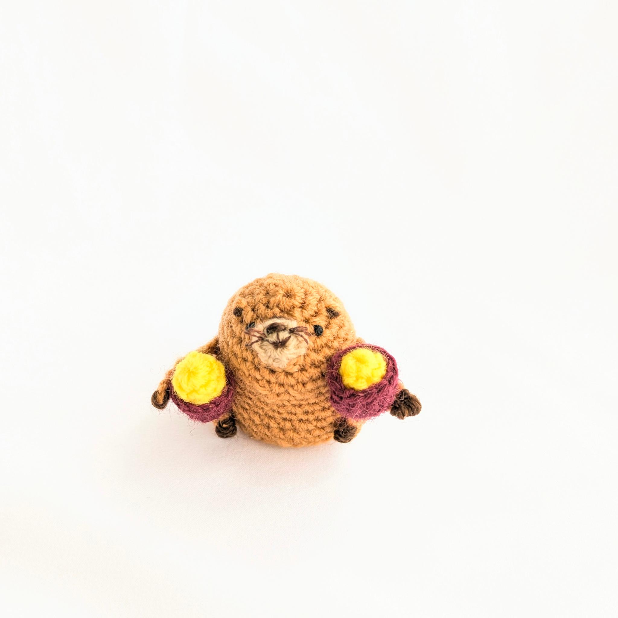 【受注制作】さつまいも大好きビーバーさんのあみぐるみ | 2枚目