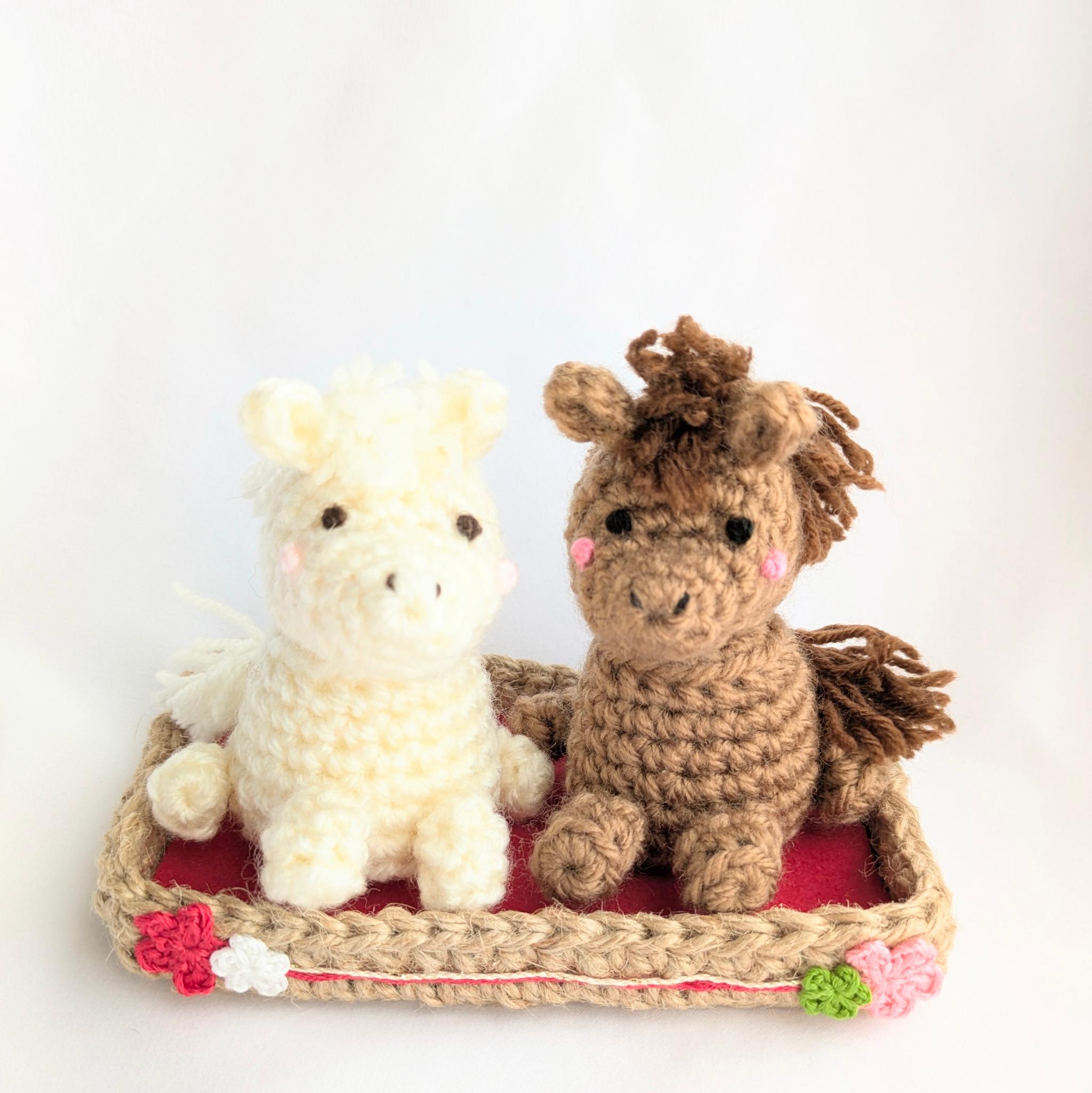 【受注制作】干支の置物「なかよし午(うま)さん」1枚目の画像