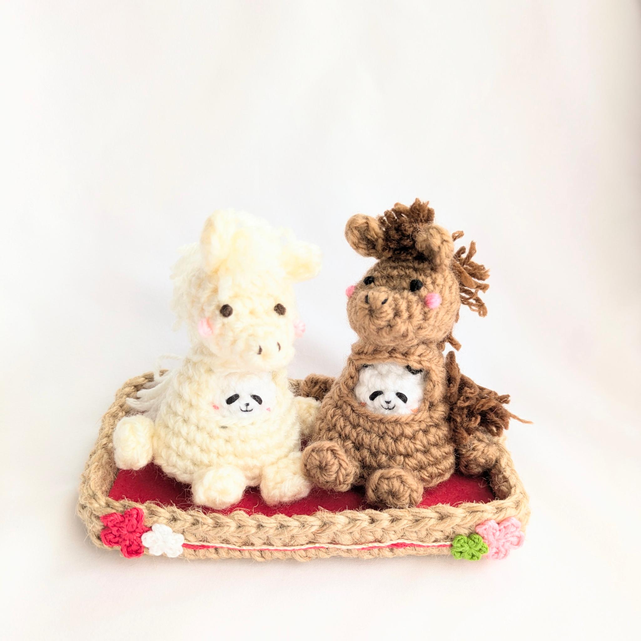 【受注制作】干支の置物「午(うま)のキグルミパンダさん」1枚目の画像