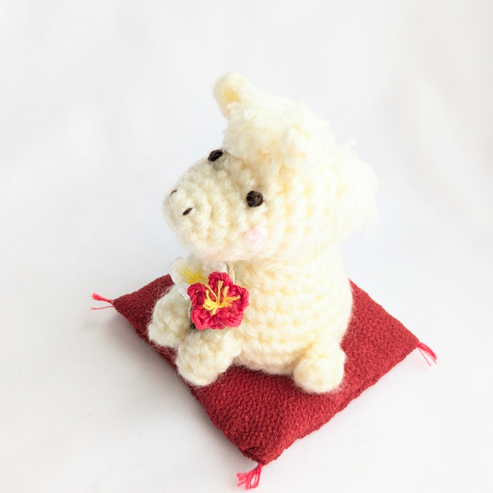 【受注制作】座布団付き干支の置物(白うまさん) | 3枚目